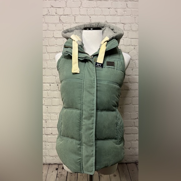 Sley Product Vest - Picture 2 of 7